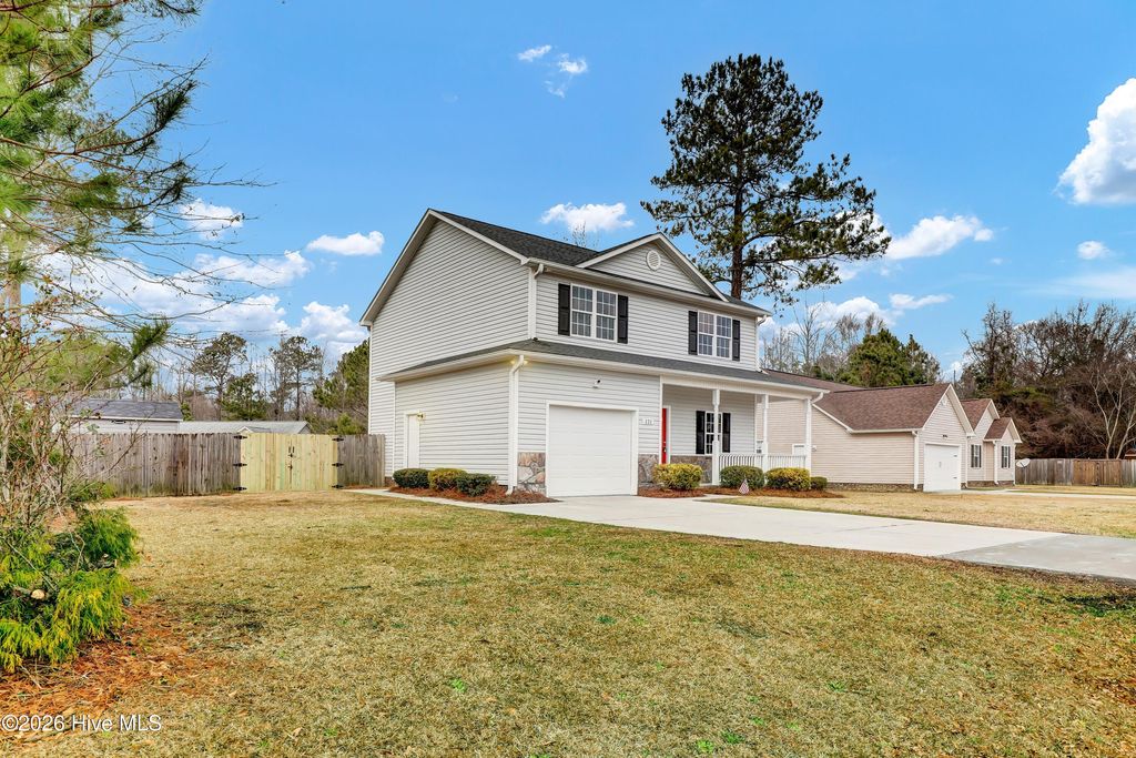 Photo of 121 Walnut Hills Drive, Richlands, NC 28574 (MLS # 100551911)
