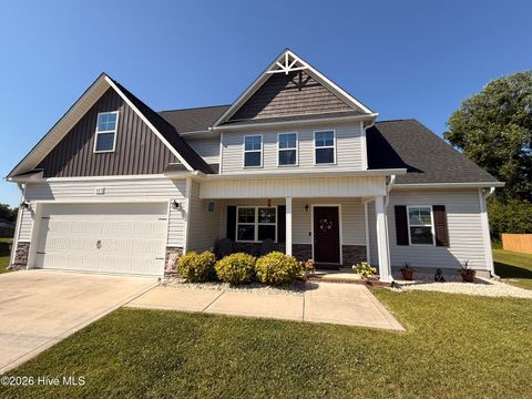 Homes For Rent - 305 Agatha Court<br/> Jacksonville, NC 28540