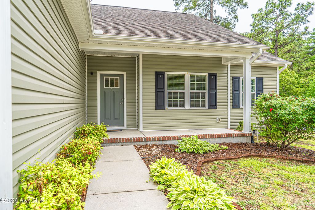 Photo of 8 Pierce Place, Pinehurst, NC 28374 (MLS # 100576513)