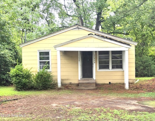 1405 GRACE ST, SCOTLAND NECK, NC 27874 - Image 769daa8510a2cacaa96581b24fbe3df7/1760631036