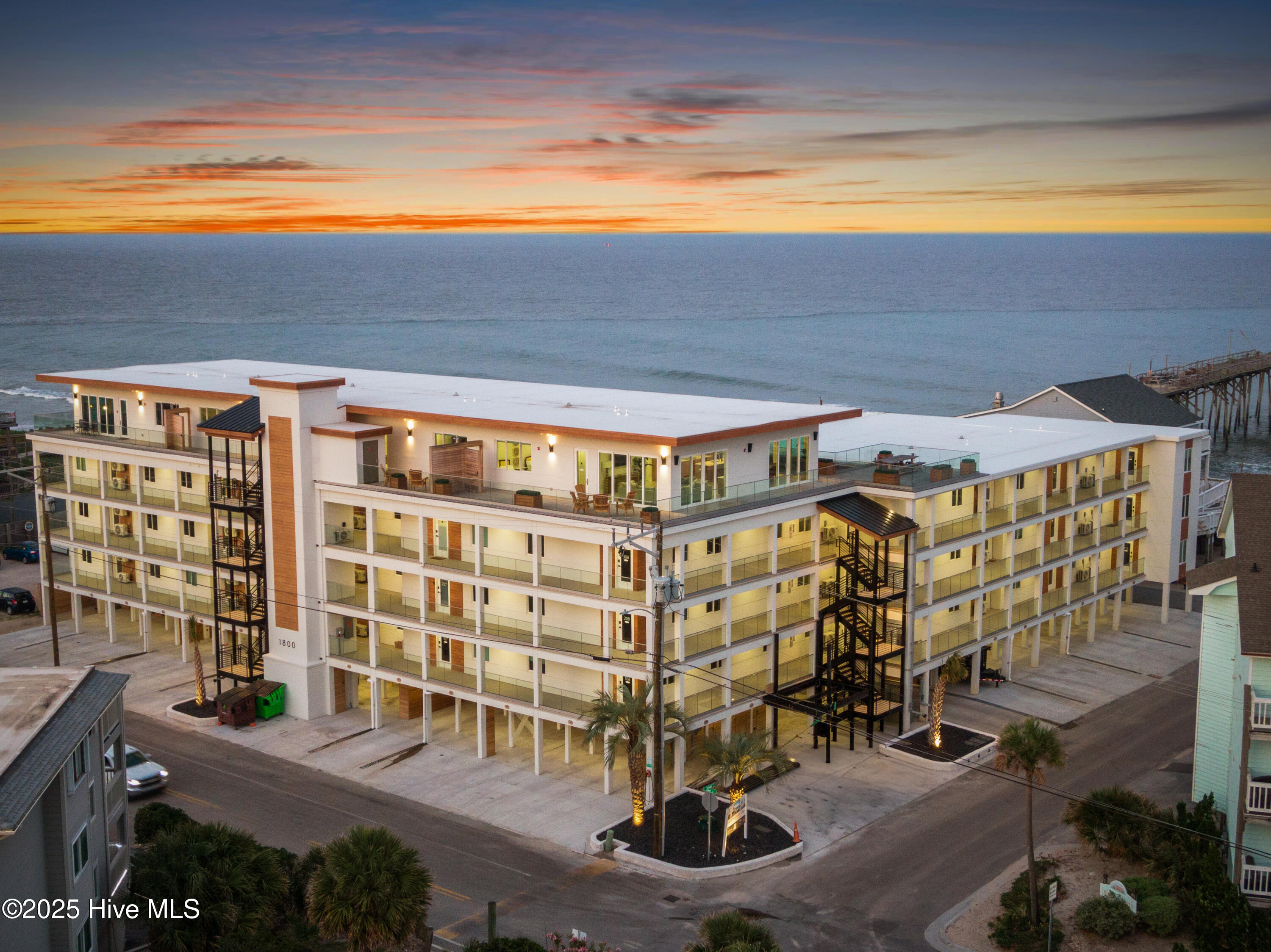 1800 Canal Drive 302