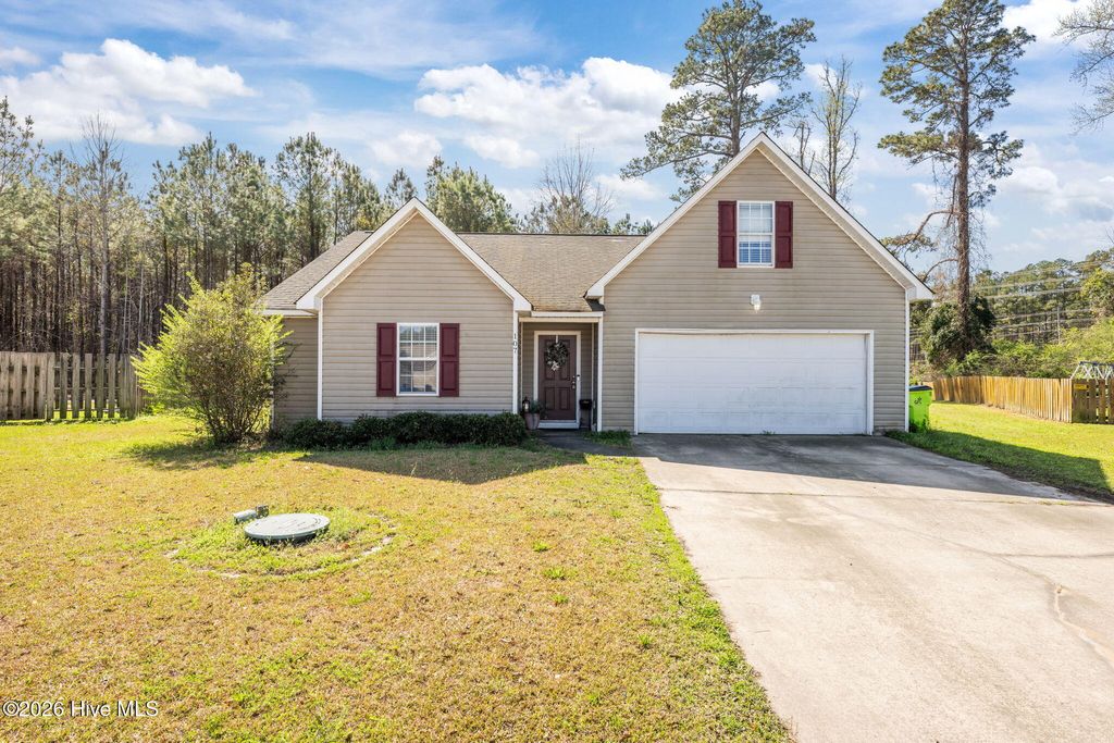 Photo of 107 Mocha Court, New Bern, NC 28560 (MLS # 100559744)