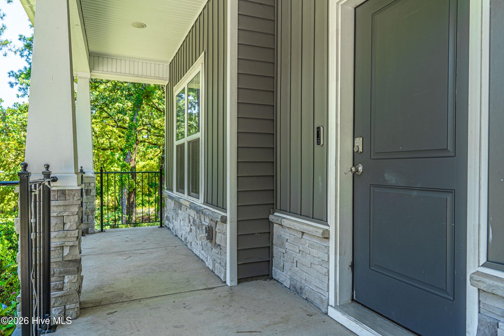 Photo of 170 Lakeview Drive, Southern Pines, NC 28387 (MLS # 100599464)