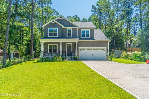 Photo of 170 Lakeview Drive, Southern Pines, NC 28387 (MLS # 100599464)