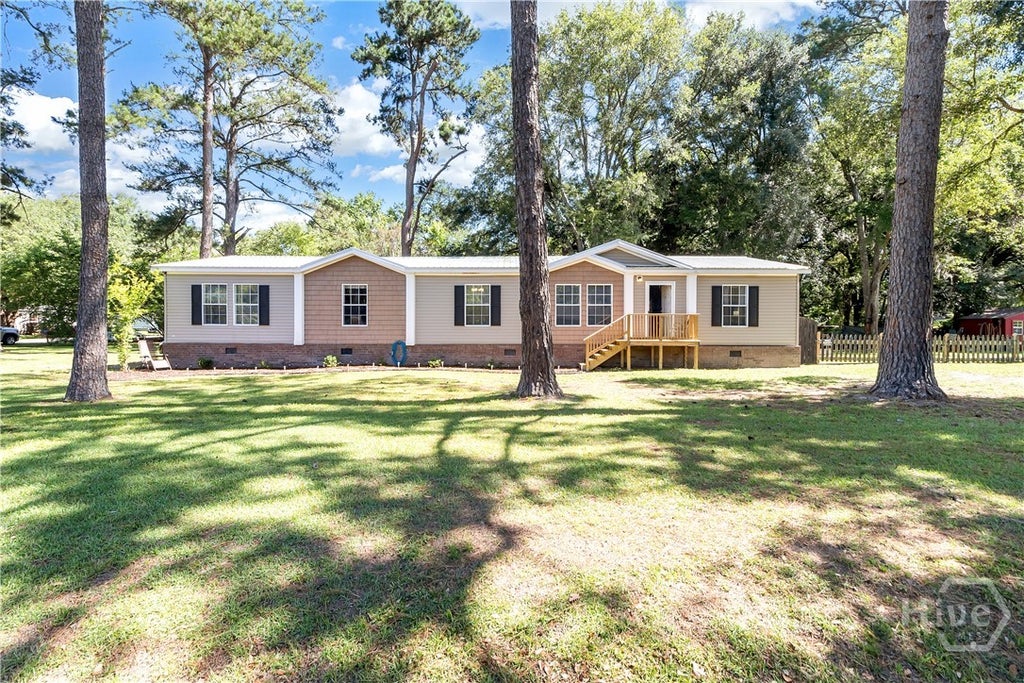 Photo of 15 2nd Street, Midway, GA 31320 (MLS # SA357472)