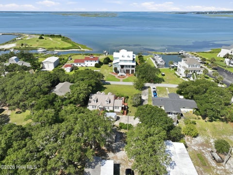 Mobile Home For Sale - 114 Brooks Creek Lane<br/> Harkers Island, NC 28531
