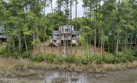 Tiny photo for 346 Shore Point Drive, Wilmington, NC 28411 (MLS # 100572486)