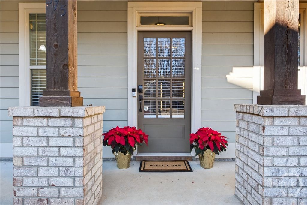 Photo of 375 Wilde Oak Place, Athens, GA 30606 (MLS # CL345417)