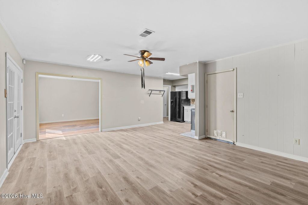 Photo of 107 Tanglewood Drive, Jacksonville, NC 28540 (MLS # 100560708)