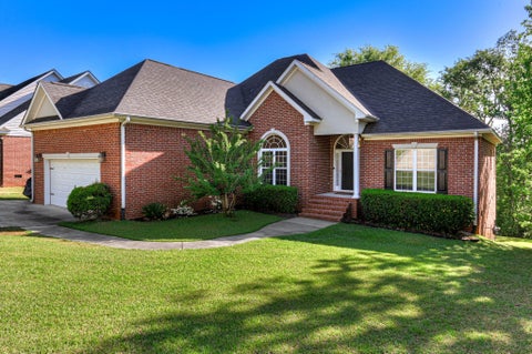 Homes For Sale - 4895 Somerset Drive<br/> Evans, GA 30809