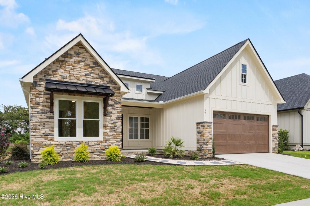 Photo of 321 Preservation Point Avenue, Wilmington, NC 28401 (MLS # 100600493)