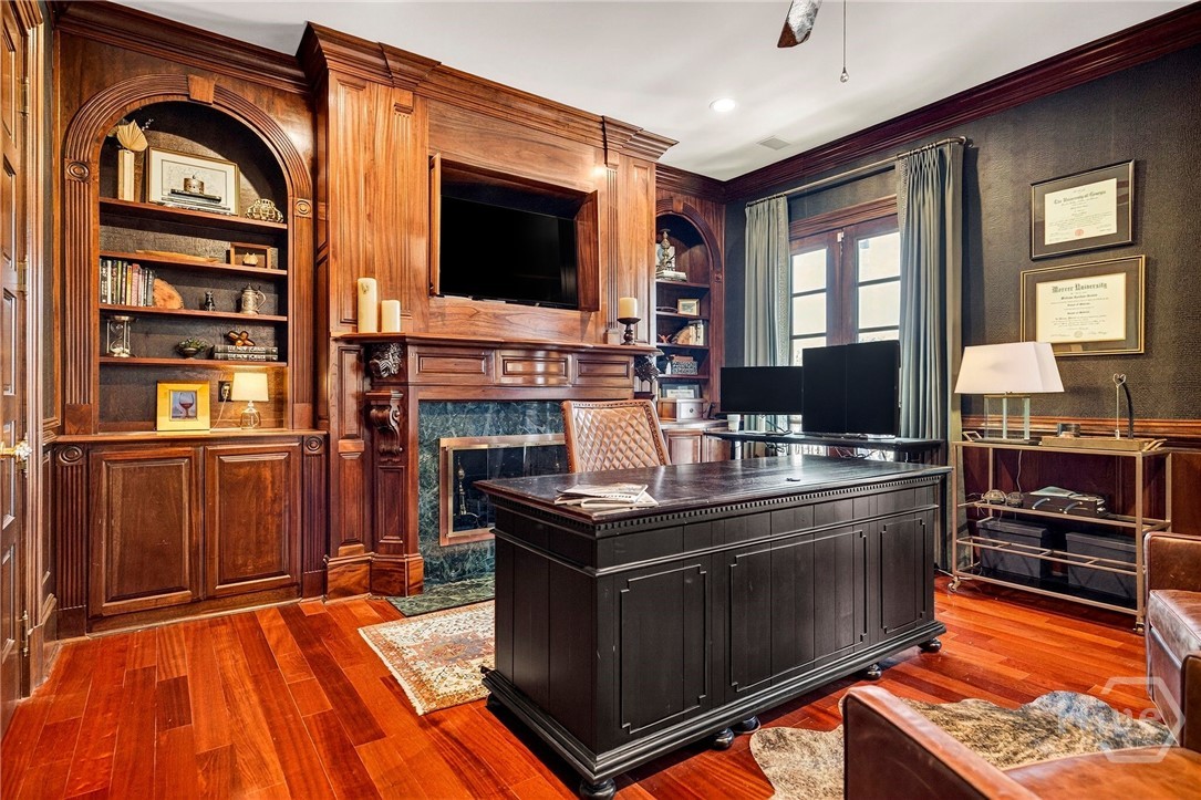 112 Modena Island Drive