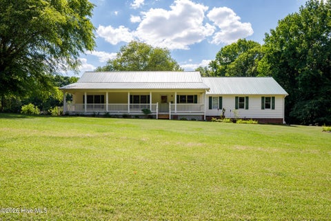Homes For Sale - 2574 Norrington Road<br/> Lillington, NC 27546