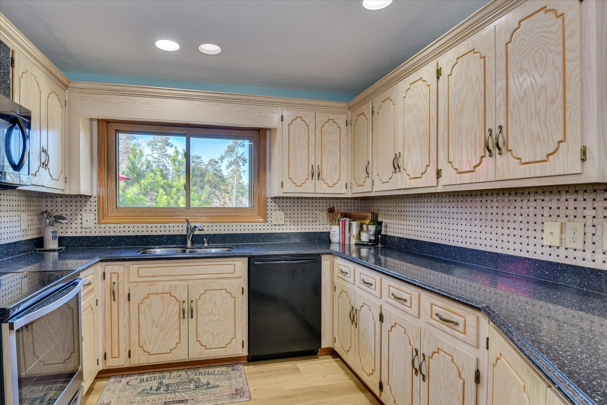 120 Driftwood Lane