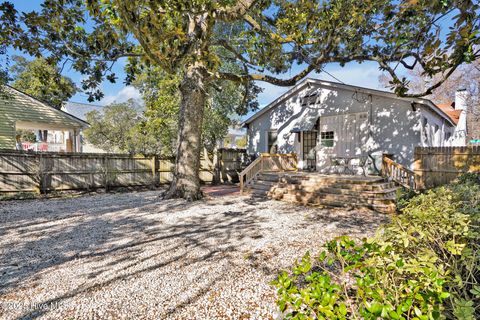 Tiny photo for 2024 Market Street, Wilmington, NC 28403 (MLS # 100544922)