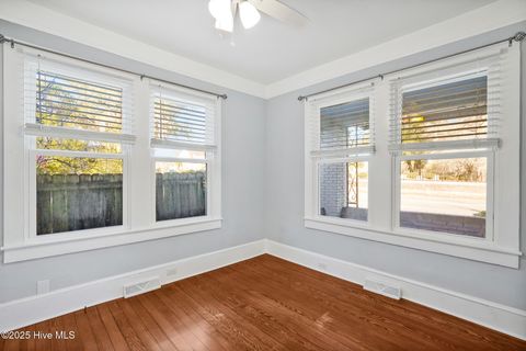 Tiny photo for 2024 Market Street, Wilmington, NC 28403 (MLS # 100544922)