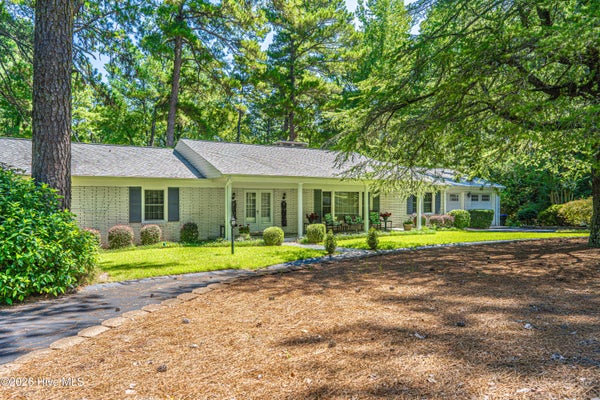 105 CANTERBURY RD, SOUTHERN PINES, NC 28387 - Image 772d9f5a14bbc9e9143a2d3819fb19c6/856267891