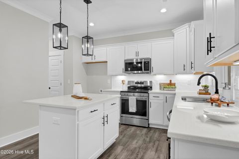 Tiny photo for 163 Bayshore Drive, Sneads Ferry, NC 28460 (MLS # 100550236)