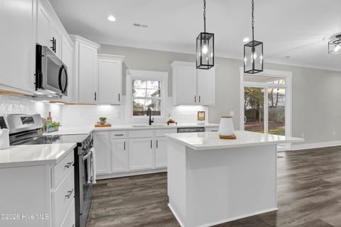 Tiny photo for 163 Bayshore Drive, Sneads Ferry, NC 28460 (MLS # 100550236)