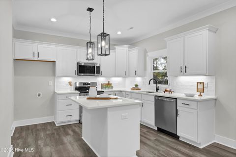 Tiny photo for 163 Bayshore Drive, Sneads Ferry, NC 28460 (MLS # 100550236)