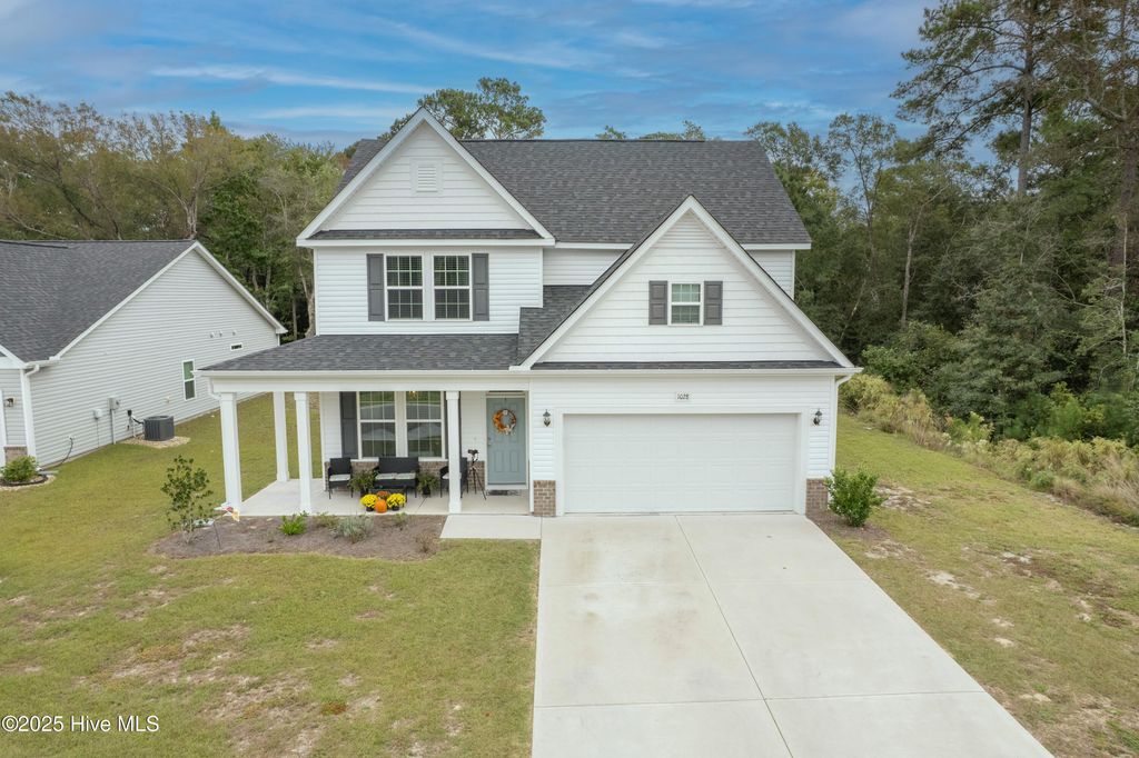 Photo of 1028 Downrigger Trail, Southport, NC 28461 (MLS # 100535849)