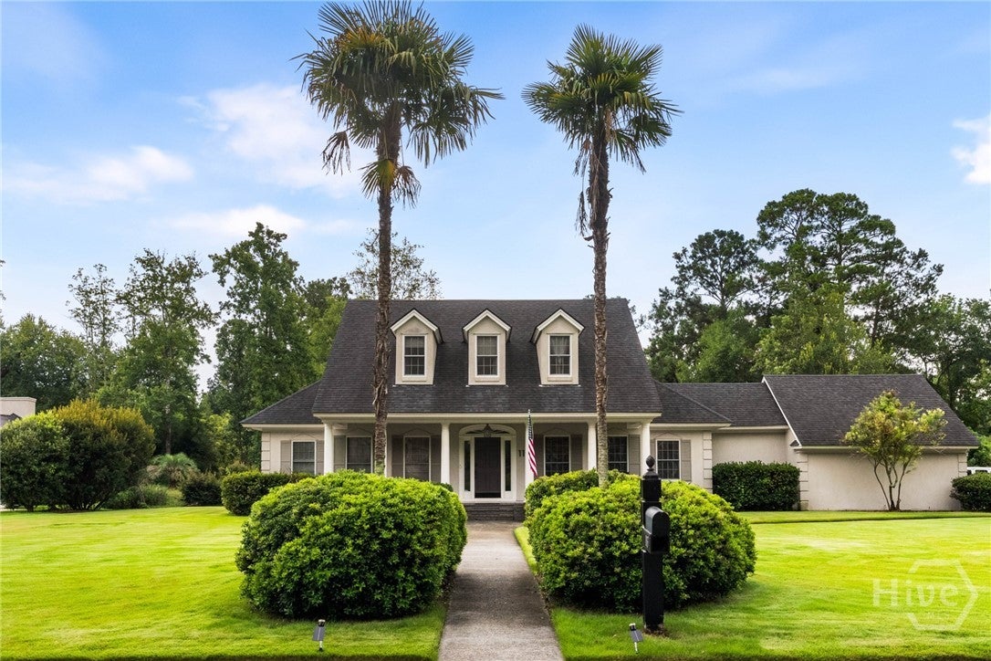 113 Pine Lakes Avenue
