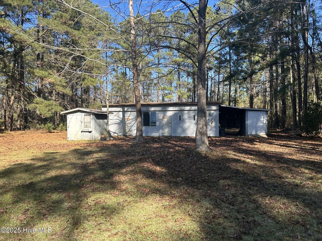 Photo of 894 Pond Road, Rocky Point, NC 28457 (MLS # 100545872)