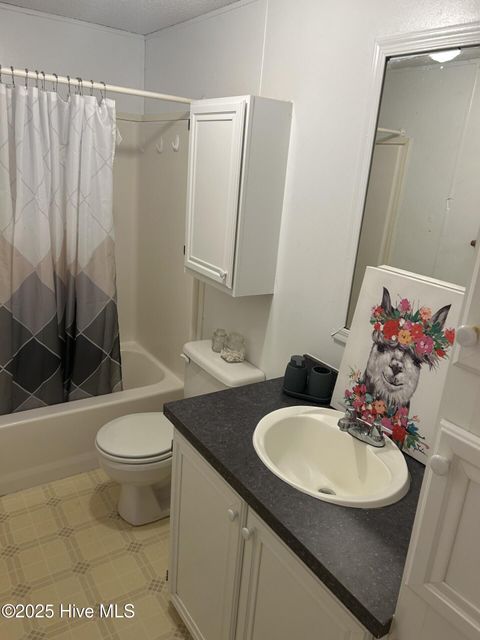 Tiny photo for 894 Pond Road, Rocky Point, NC 28457 (MLS # 100545872)