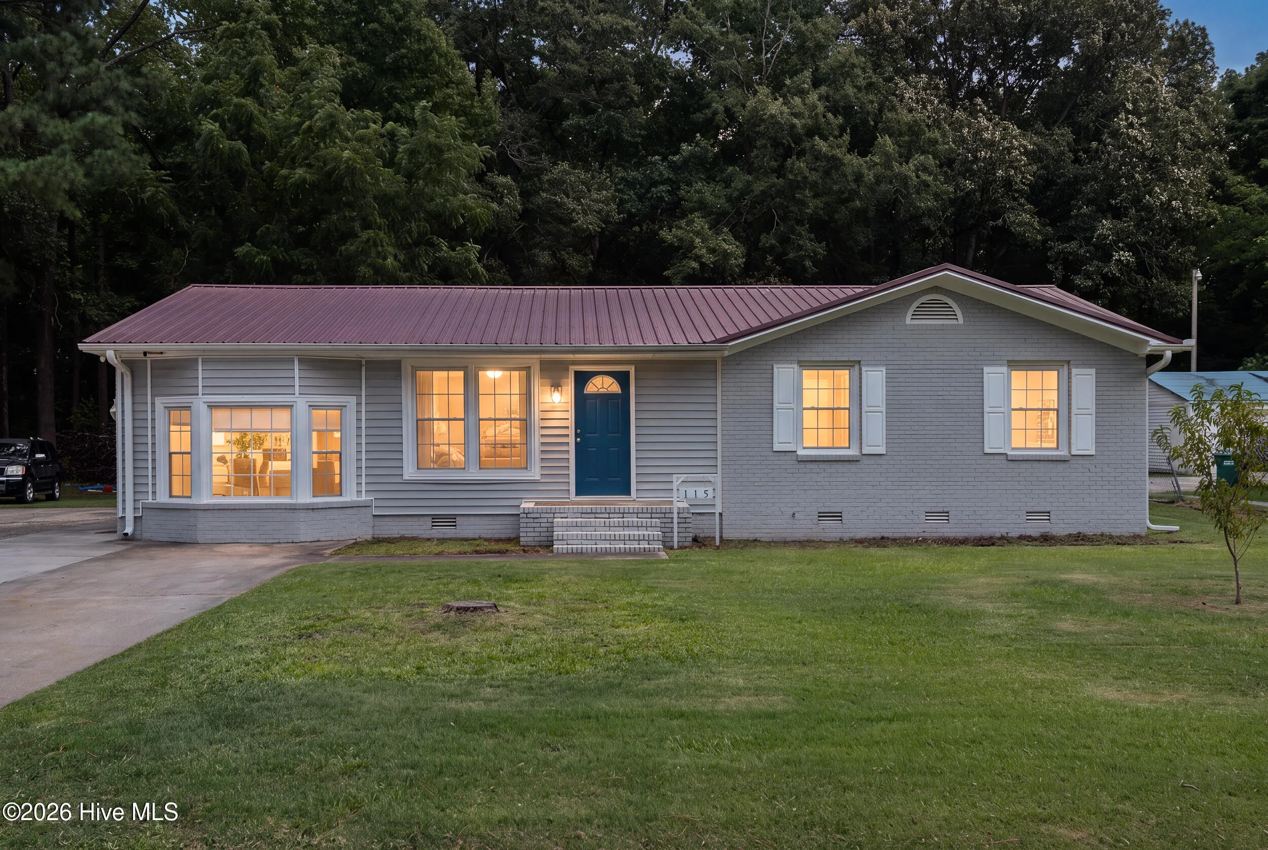 115 Trent Circle
