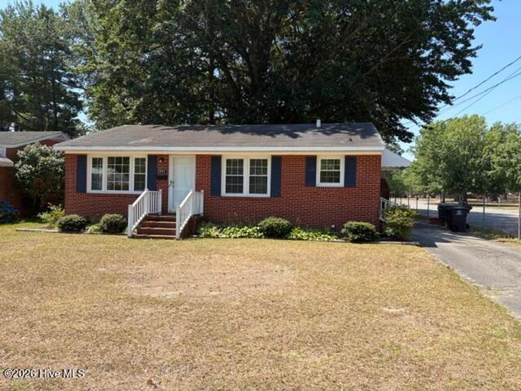 Photo of 1307 Sunset Avenue, Tarboro, NC 27886 (MLS # 100580966)