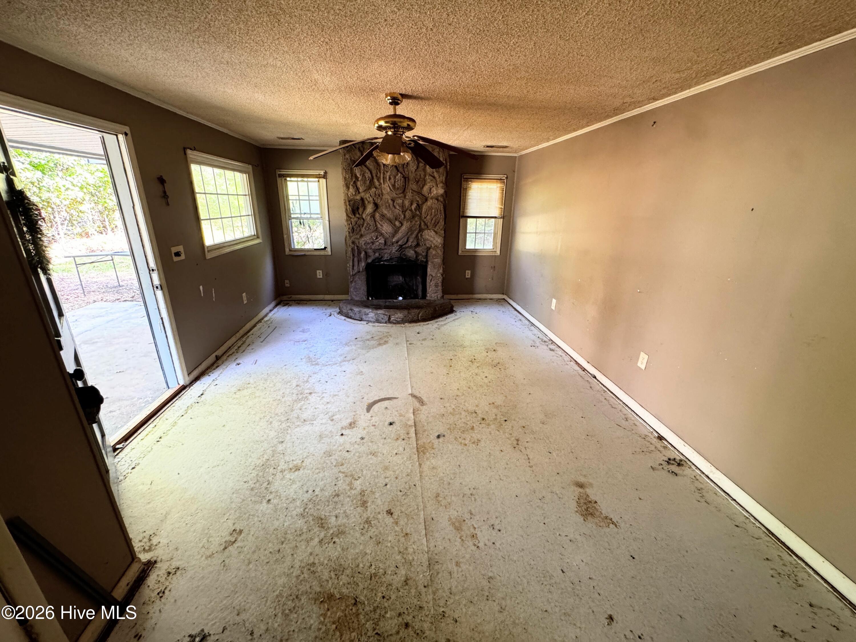 739 Sloop Point Road