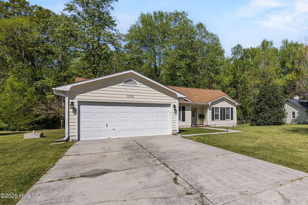 Photo of 628 Greystone Avenue, Jacksonville, NC 28540 (MLS # 100566789)