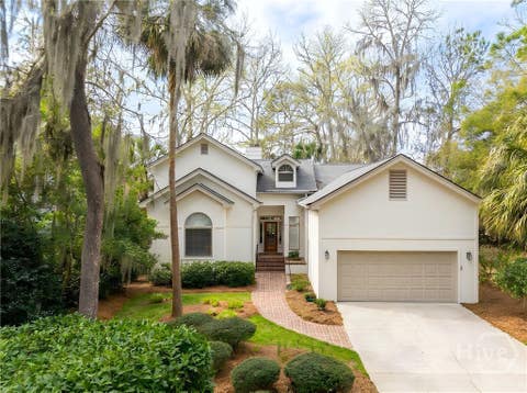 Homes For Sale - 5 Bishopwood Court<br/> Chatham County, Savannah, GA 31411