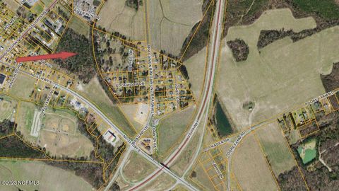 Vacant Land For Sale - 00000 Nc 33 Highway<br/> Chocowinity, NC 27817