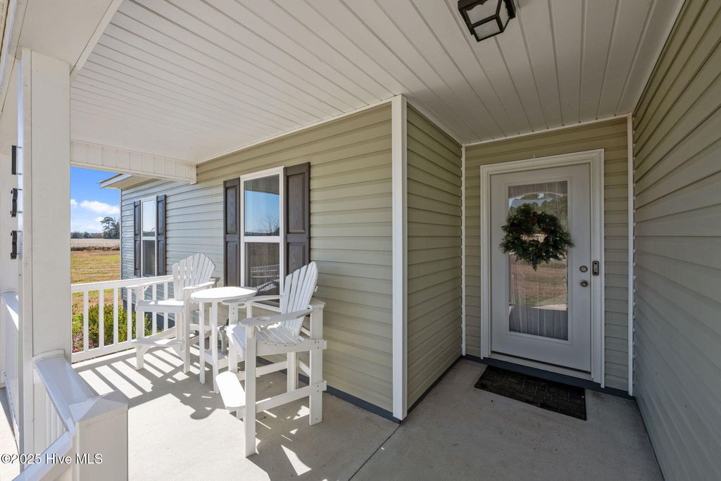 Photo of 133 Buckskin Drive, Pollocksville, NC 28573 (MLS # 100544907)