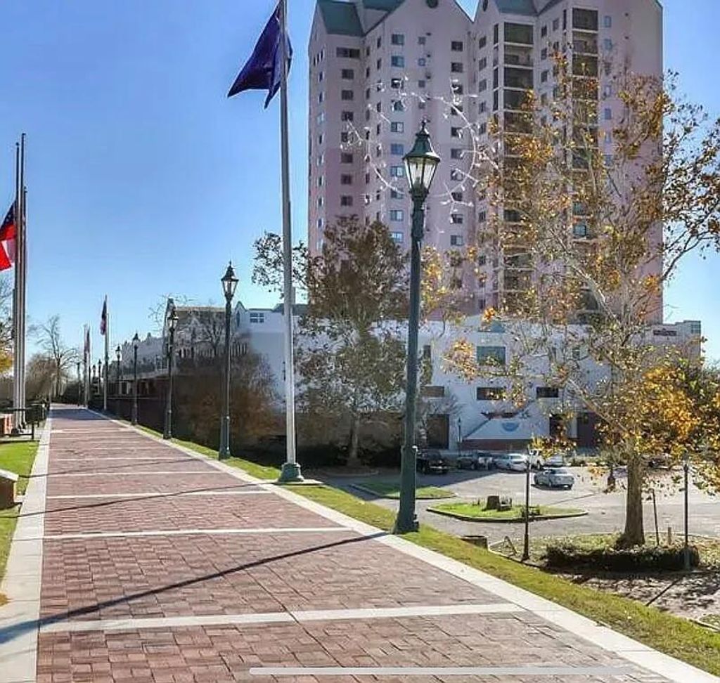 Photo of 1 7th Street #1105, Augusta, GA 30901 (MLS # 554677)