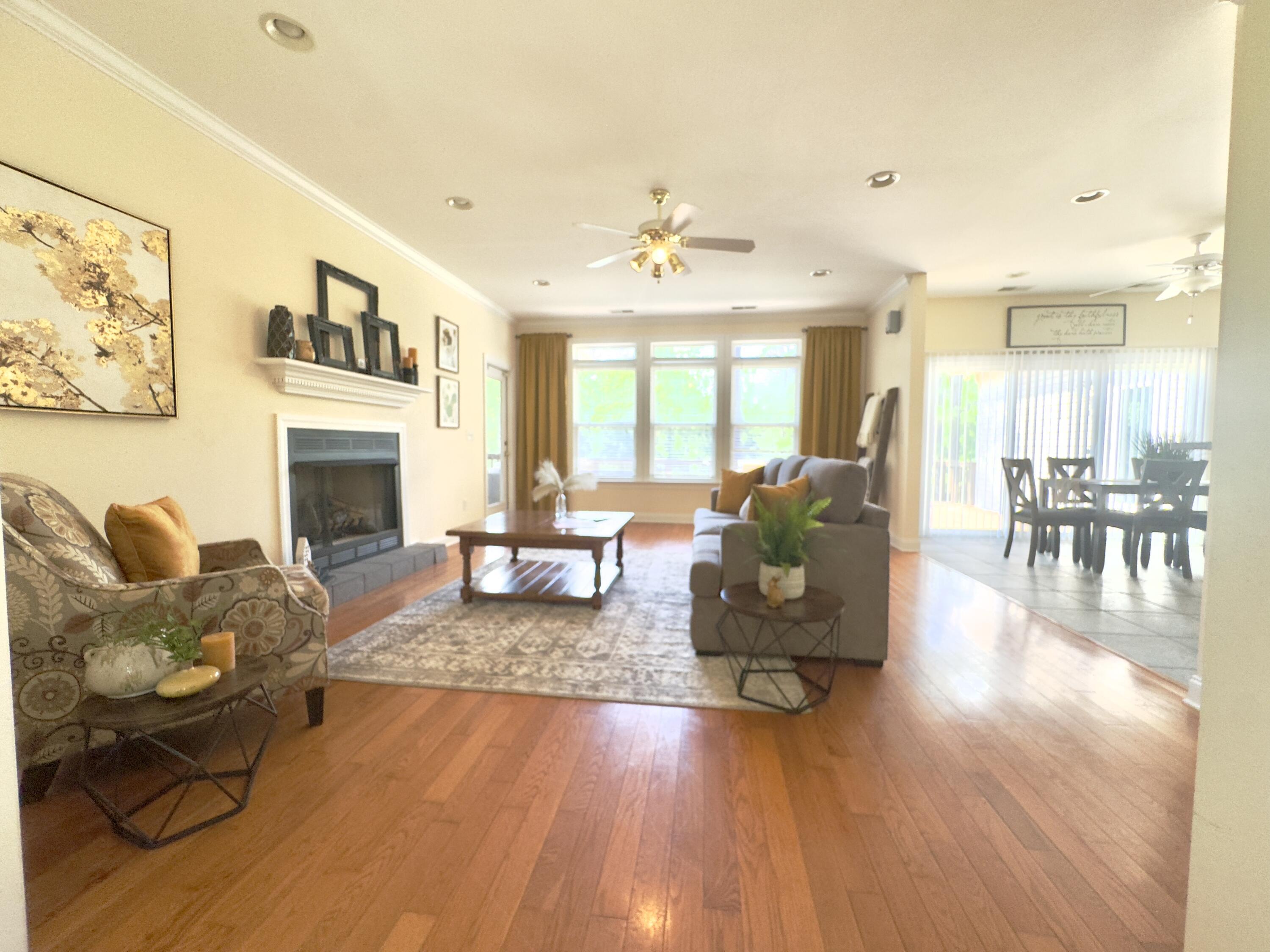 114 Hamilton Lane