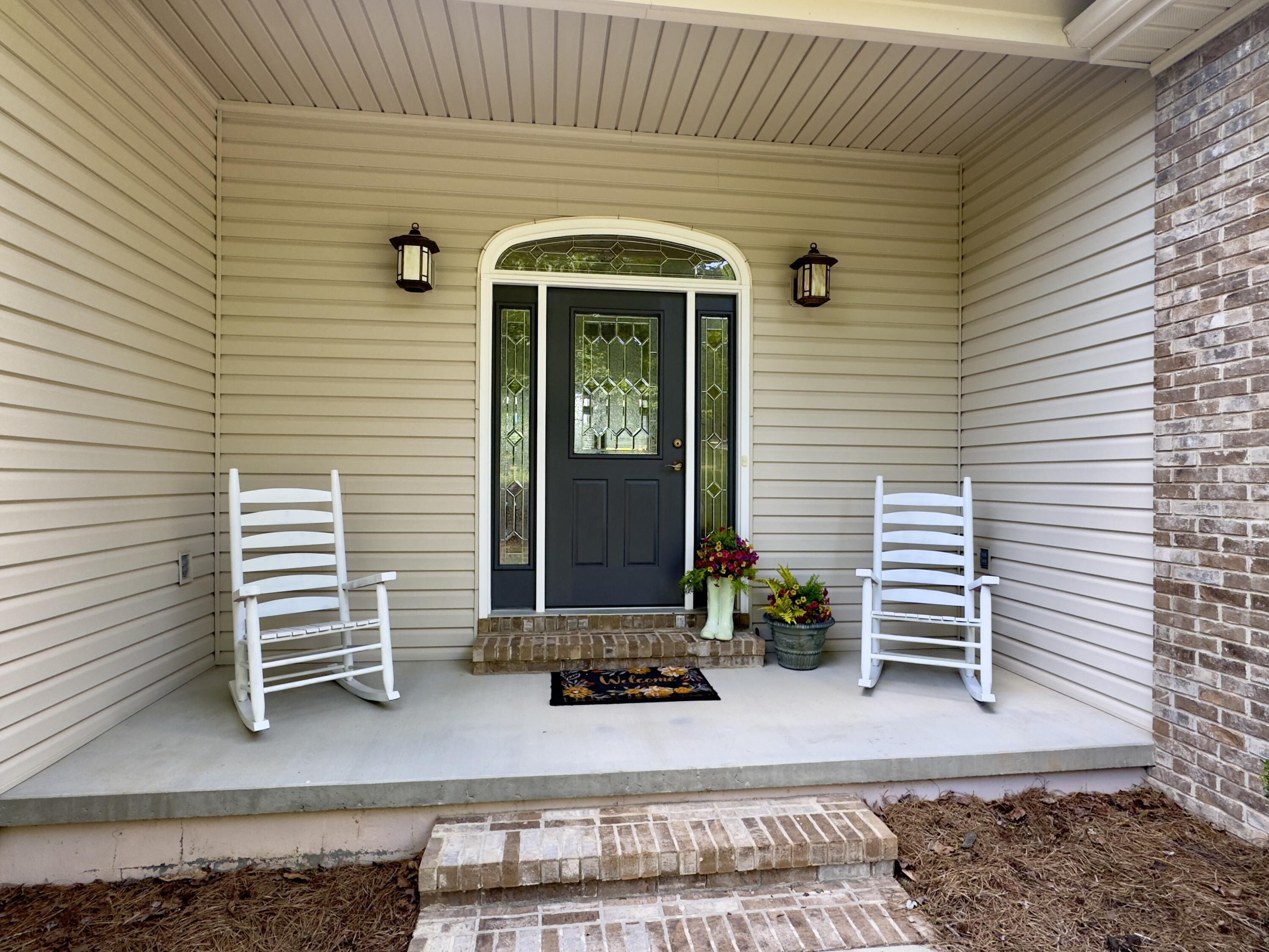 114 Hamilton Lane