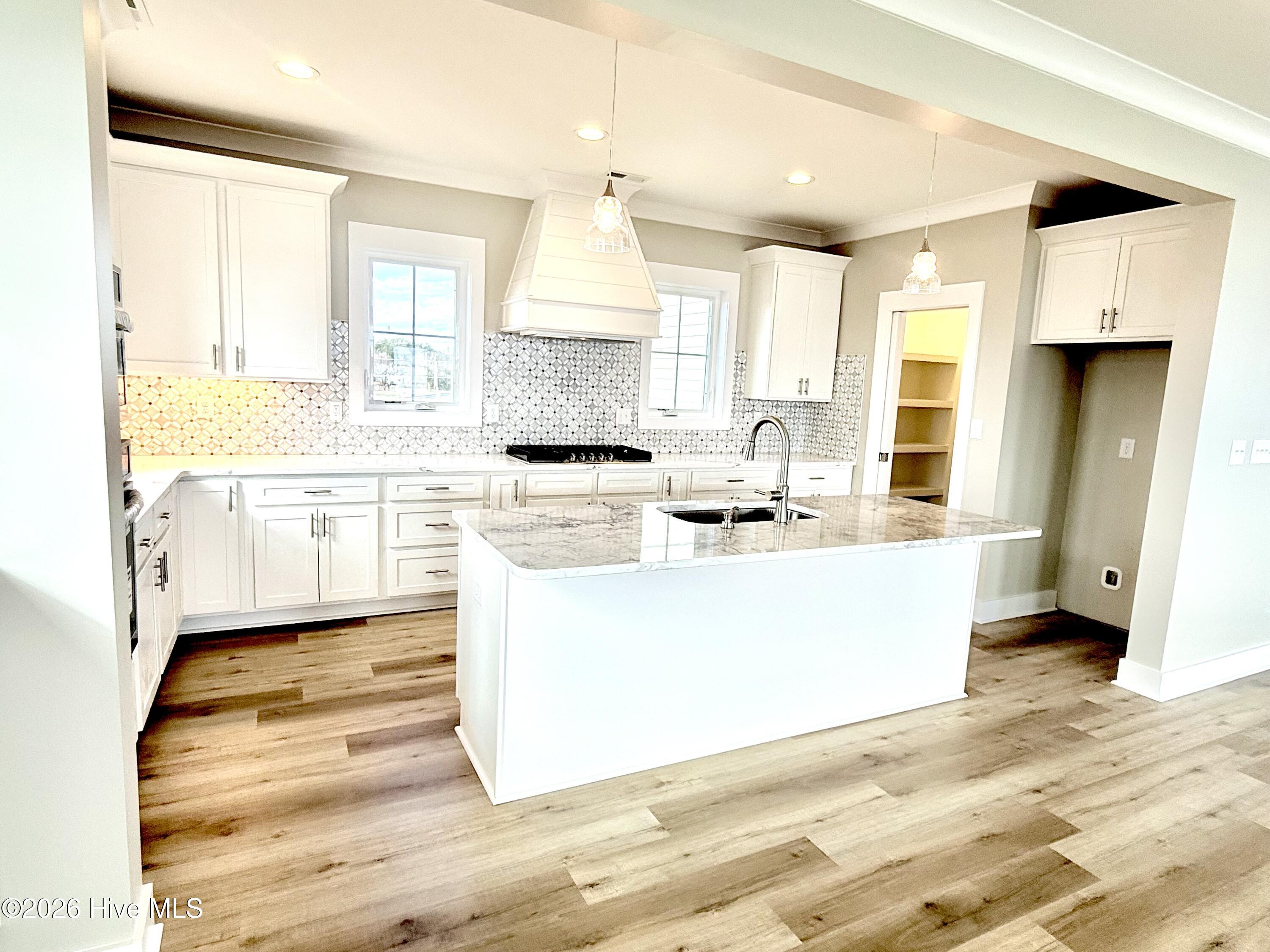 450 Pearson Circle Circle