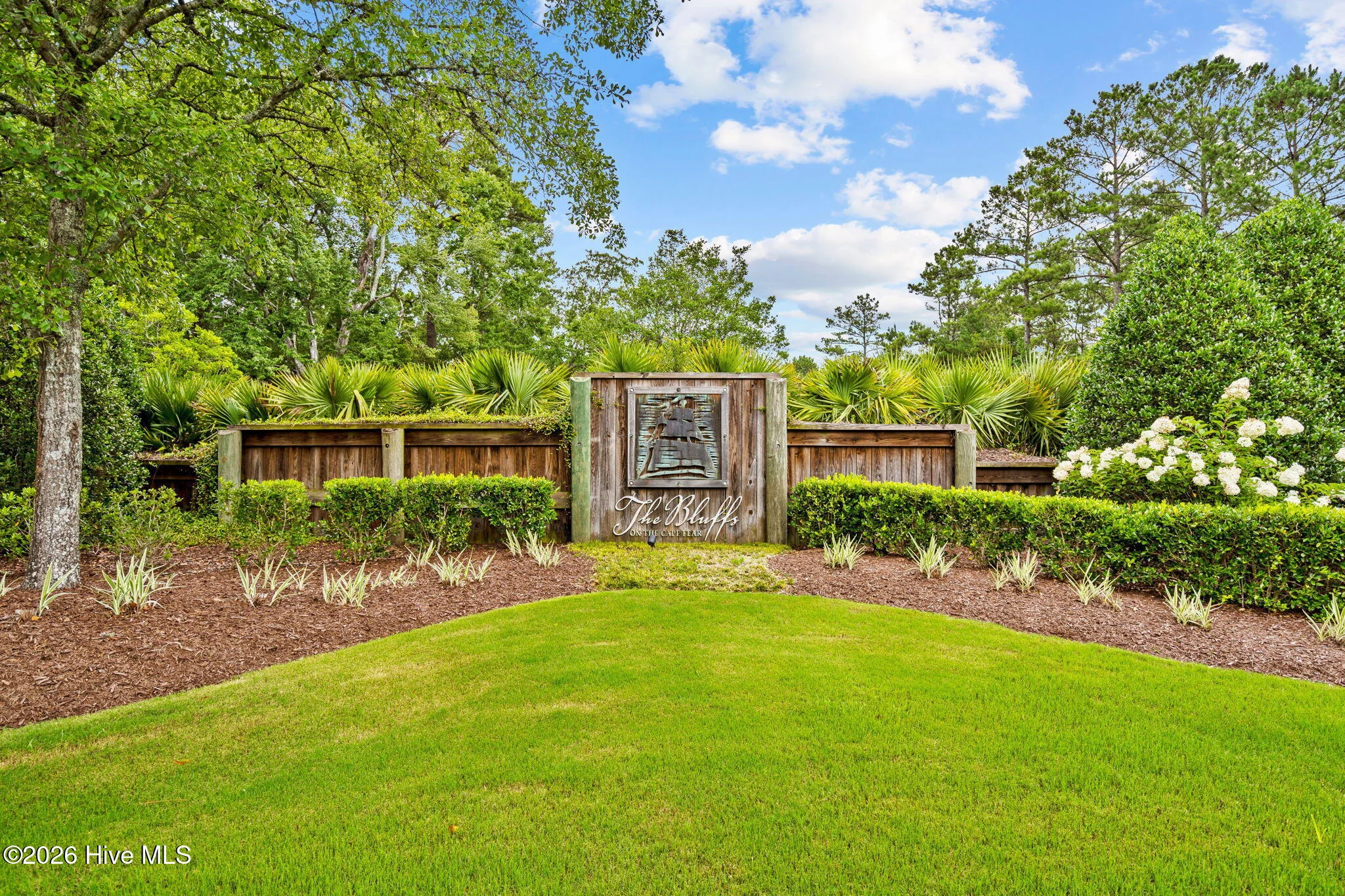 3481 Belle Meade Way NE