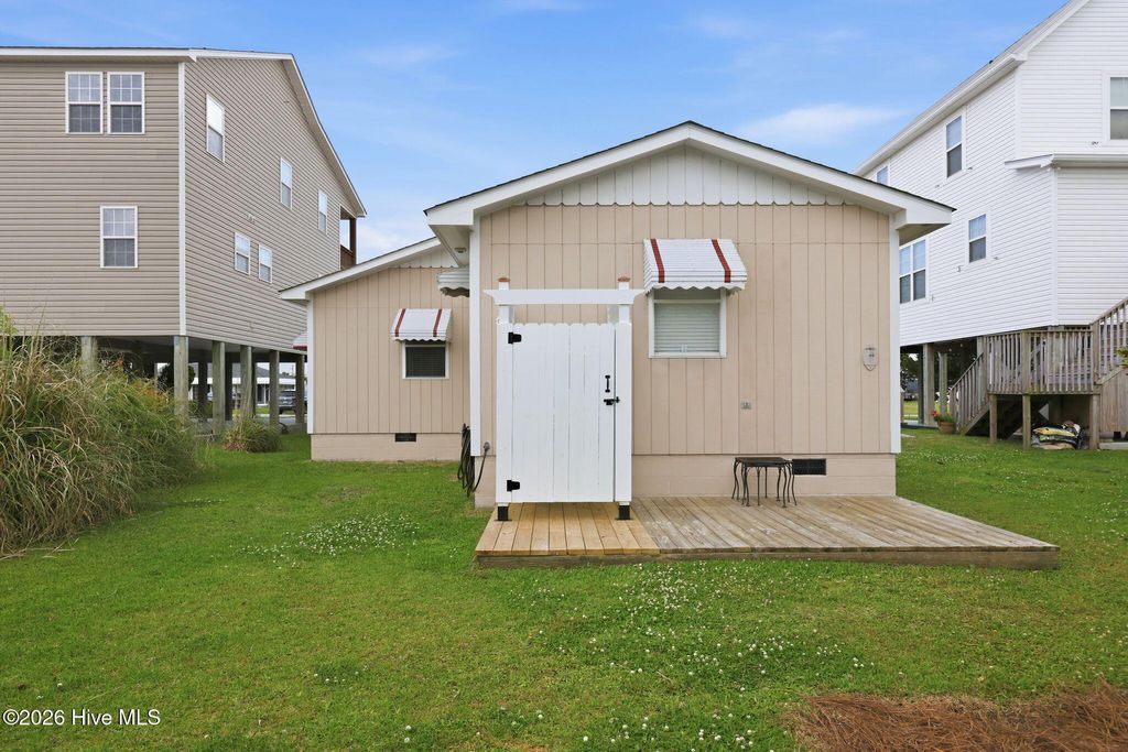 Photo of 510 W Bogue Boulevard, Atlantic Beach, NC 28512 (MLS # 100574190)