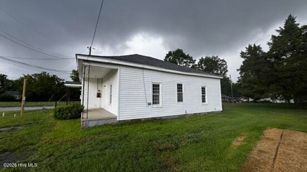 Photo of 800 E Raleigh Boulevard, Rocky Mount, NC 27801 (MLS # 100584300)