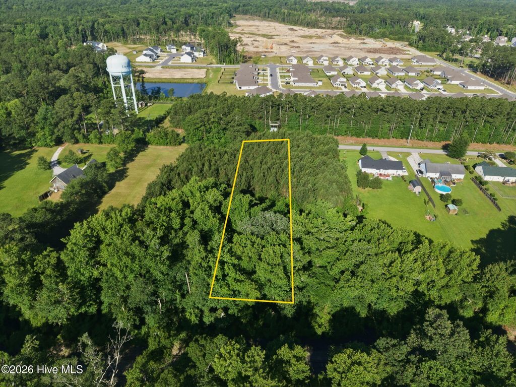Photo of 4940 Wilcox Road, New Bern, NC 28562 (MLS # 100579638)
