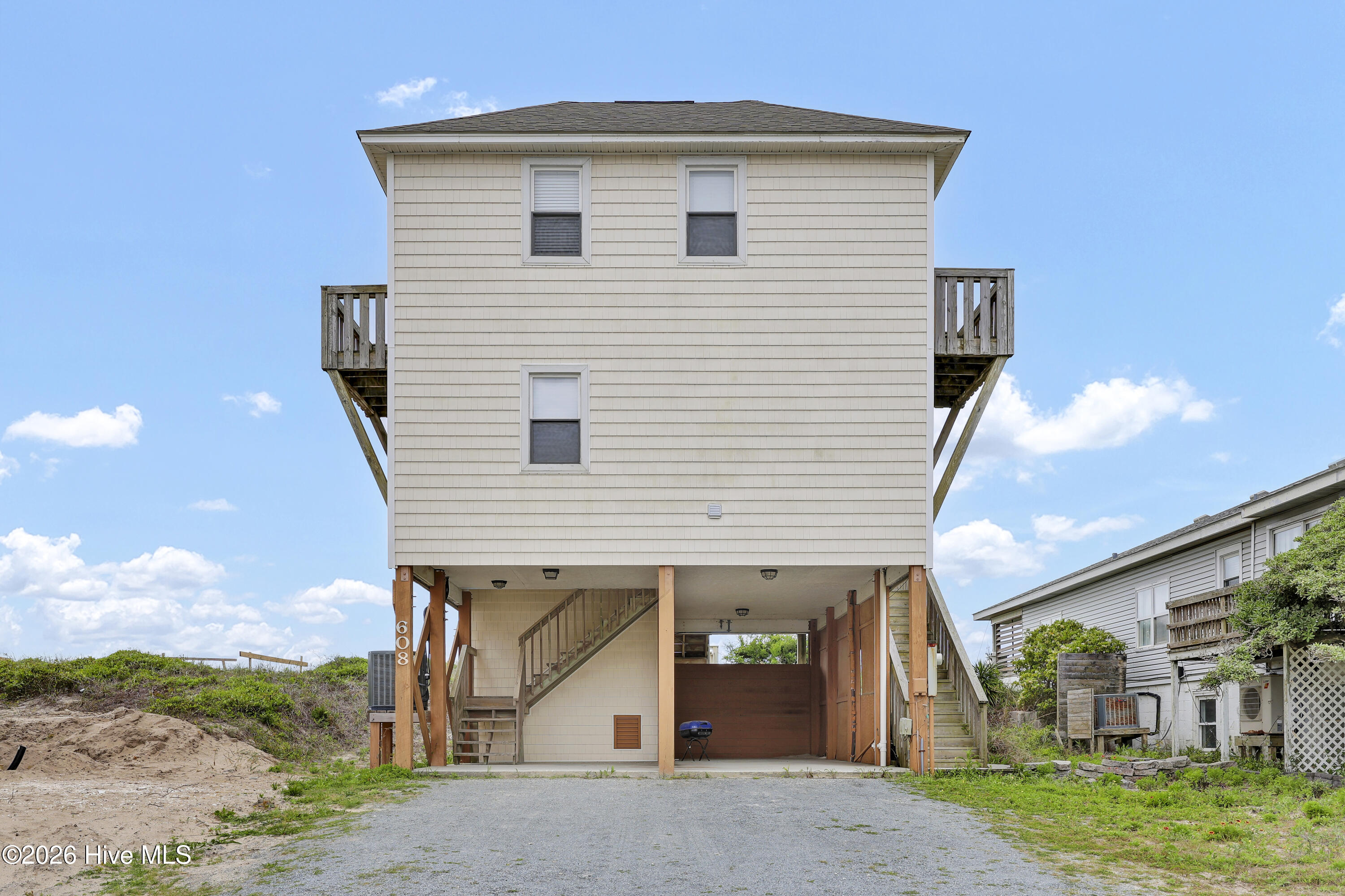 608 S Shore Drive