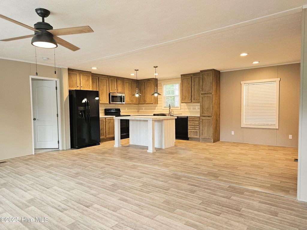 Photo of 105 Hickory Drive, Leland, NC 28451 (MLS # 100523710)