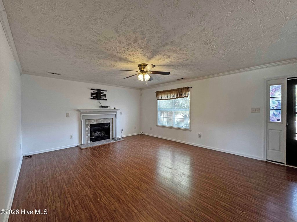 Photo of 5508 Rising Ridge Drive, Hope Mills, NC 28348 (MLS # 100568475)