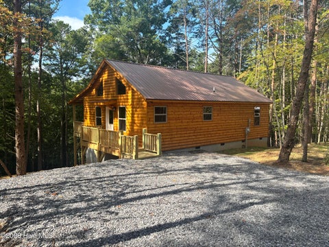Homes For Sale - 83 Noelles Pass<br/> Murphy, NC 28906