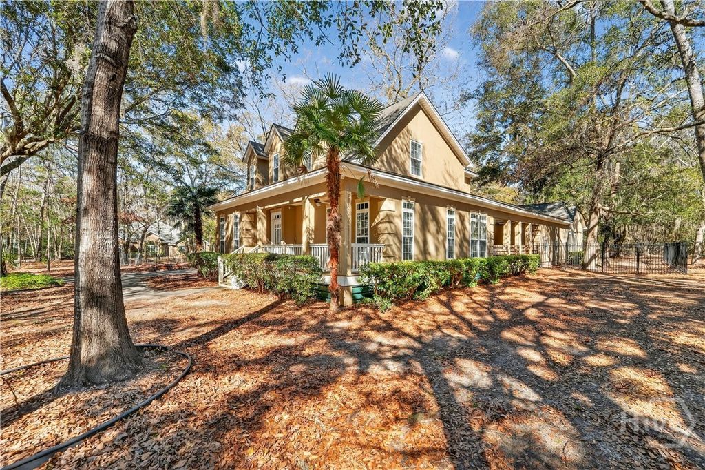 Photo of 220 Crosswinds Drive, Richmond Hill, GA 31324 (MLS # SA347850)