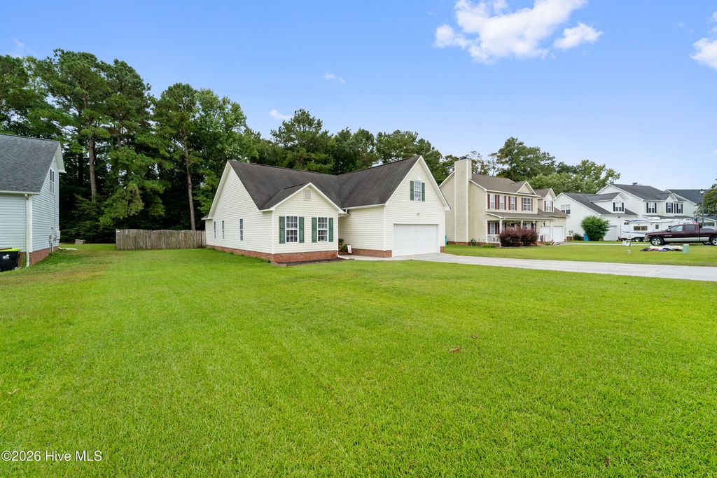 Photo of 183 Bridlewood Drive, Jacksonville, NC 28540 (MLS # 100577815)