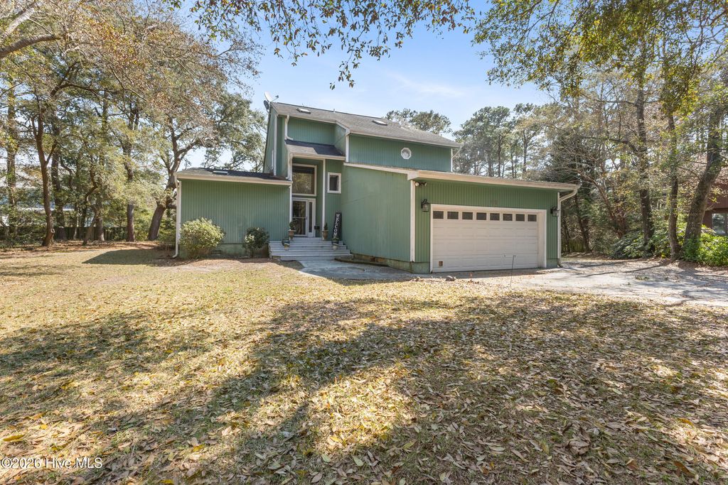 Photo of 909 Cobia Lane, Wilmington, NC 28409 (MLS # 100560648)